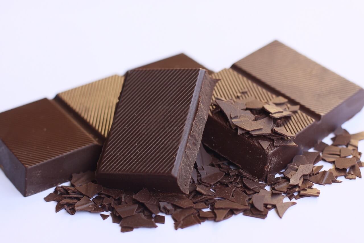 苦いチョコレート 甘くする方法